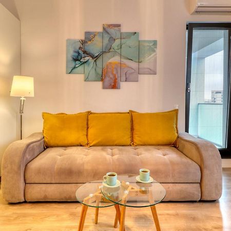 Inspiration Station - My Joyful, Cosy&Inviting Apt - Smart Thermostat - Private Parking - Ior Park - Long Term Price Cuts 布加勒斯特 外观 照片
