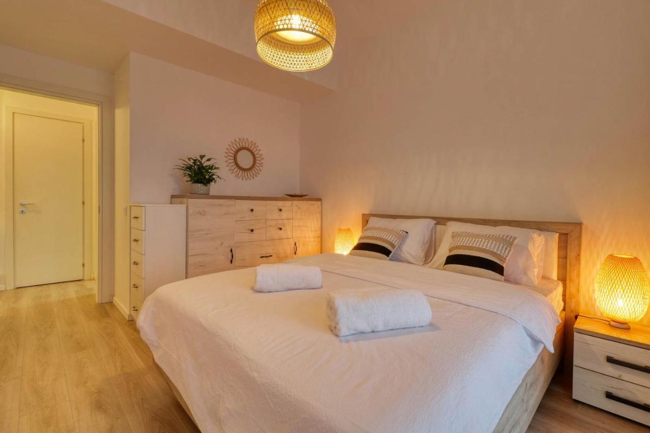 Inspiration Station - My Joyful, Cosy&Inviting Apt - Smart Thermostat - Private Parking - Ior Park - Long Term Price Cuts 布加勒斯特 外观 照片