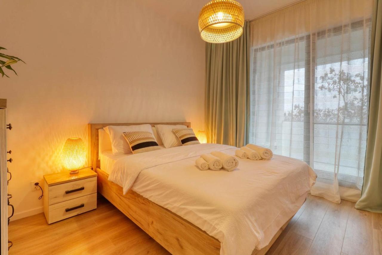 Inspiration Station - My Joyful, Cosy&Inviting Apt - Smart Thermostat - Private Parking - Ior Park - Long Term Price Cuts 布加勒斯特 外观 照片