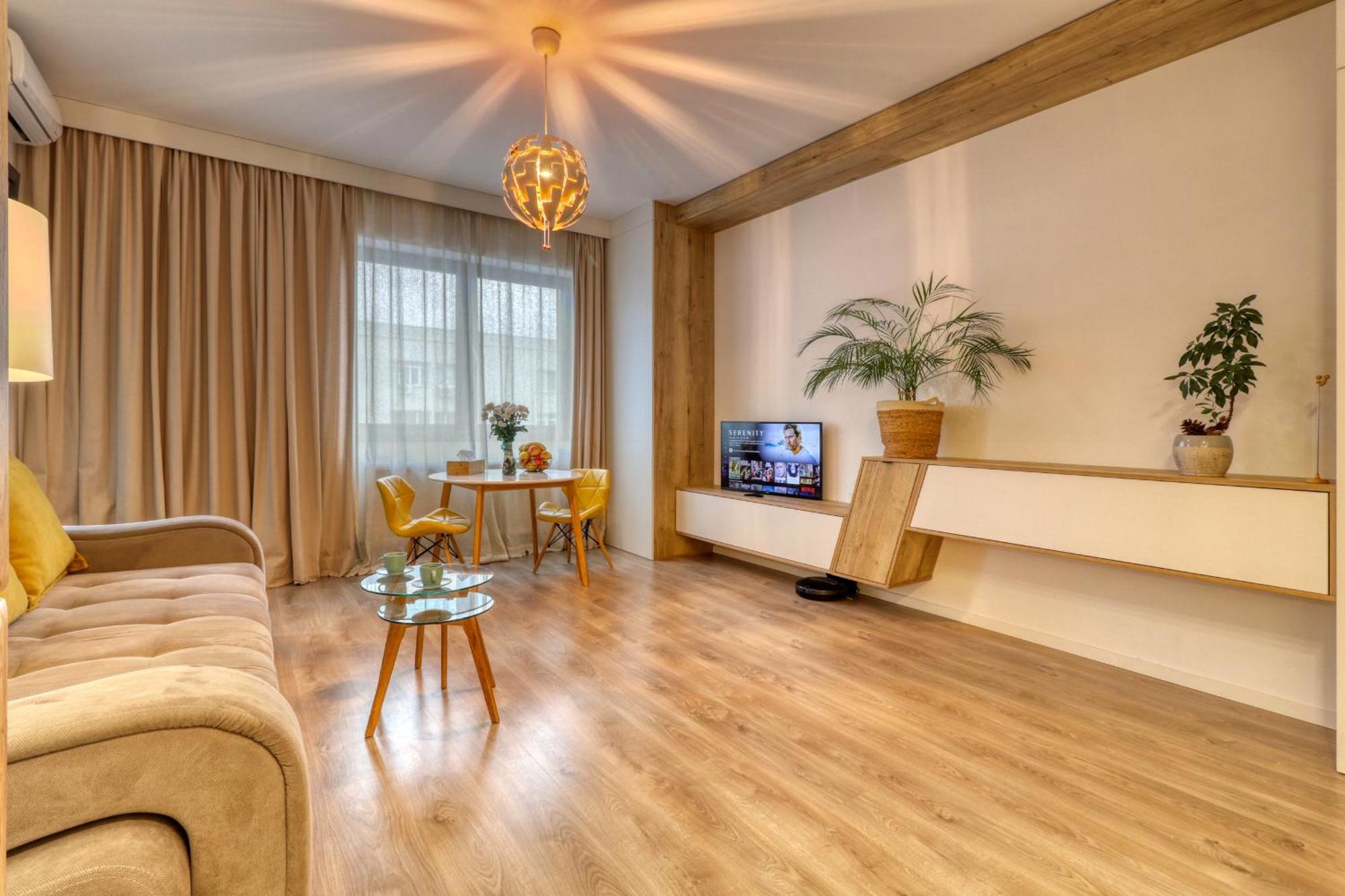 Inspiration Station - My Joyful, Cosy&Inviting Apt - Smart Thermostat - Private Parking - Ior Park - Long Term Price Cuts 布加勒斯特 外观 照片